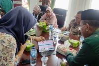 Sempat Berdebat, KI Sumbar Verfak PPID Padangpariaman