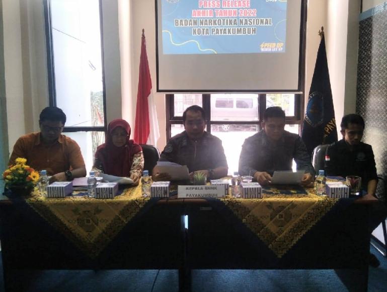 Kepala BNN Kota Payakumbuh, M Febrian Jufril saat memberikan keterangan kepada wartawan, hari ini (30-12-2022). (Dok : Istimewa)