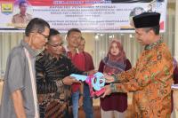 Diserahkan 111 Unit Bantuan Rumah Swadaya di Kota Pariaman