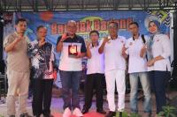 Ketua DPRD Sumbar Supardi Dianugerahi BUKA Award