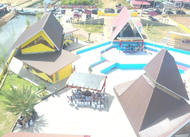 Bangunan TIC yang ada di kawasan KWBT Mandeh,  Pessel. (Dok : Istimewa)