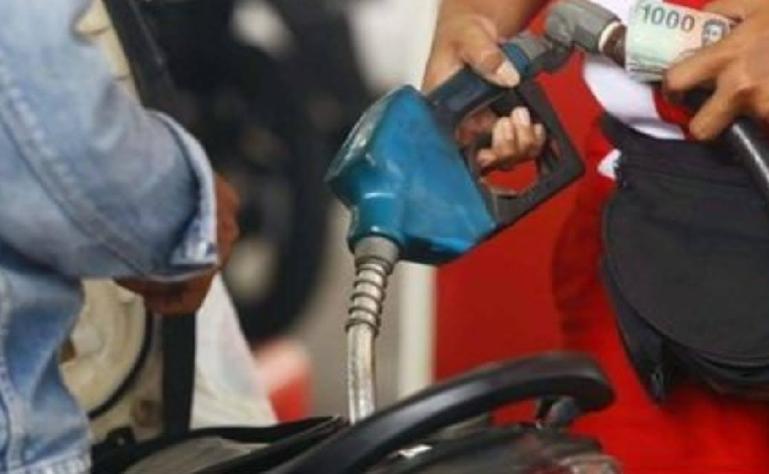 Ilustrasi pengisian BBM Pertamax. (Dok : Istimewa)