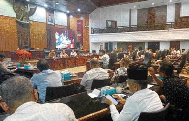 Suasana hearing DPRD Sumbar dengan stakeholder terkait membahas status BIM, Selasa (21/2). (Dok : Istimewa)