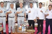 Wako Genius Umar bersama pihak PT Jasa Raharja Sumbar, Rabu (1/2) (Dok : Istimewa)