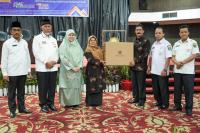 Antisipasi Tingginya Angka Pengangguran di Sumbar: Gubernur Mahyeldi Dorong SMK Gandeng Dunia Usaha