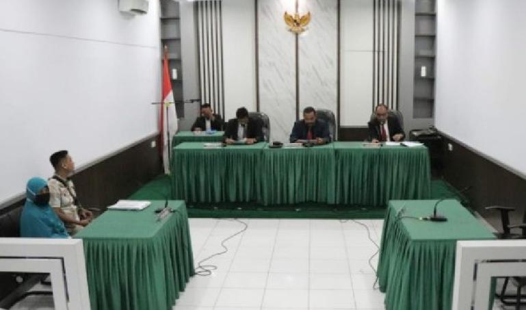 Majelis sidang KI Sumbar gelar sidang SIP pemohon Yufriadi tanpa dihadiri termohon, Rabu (15/3). (Dok : Istimewa)