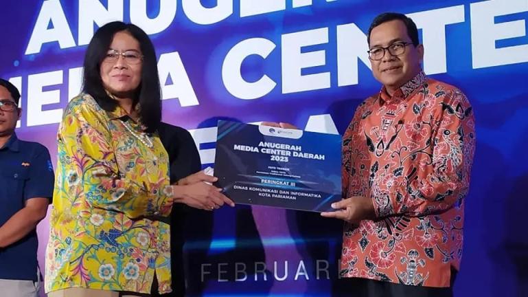 Media Center Kominfo Kota Pariaman Raih Penghargaan Anugerah Media Center Daerah 2023, yang digelar oleh Kementerian Komunikasi dan Informatika (Kominfo) RI di Depok, Jawa Barat, Selasa (28/2).