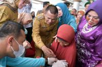 Genius Umar Launching Imunisasi Polio Tingkat Sumbar