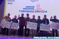 Penarikan Undian Nasional Tabungan Simpeda: Nasabah Bank Jatim Raih Rp 500 Juta