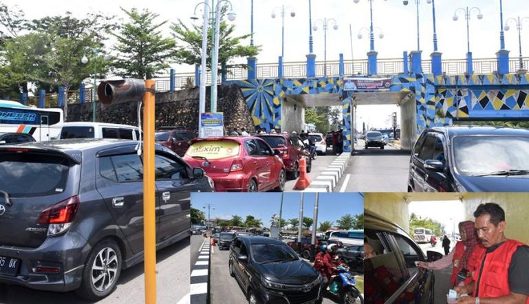 Suasana pengunjung yang memadati tempat wisata di Kota Pariaman saat libur Lebaran 2023 ini. (Dok : Istimewa)