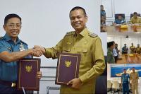 Genius Umar Resmi Terima Hibas Eks KRI Teluk Bone 511