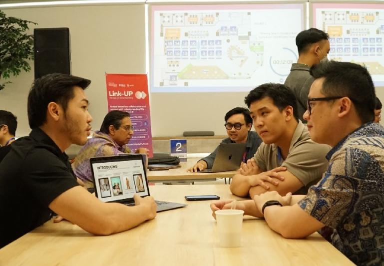 Program LinkUp Telkomsel dilegar bersama Xendit dan ANGIN. (Dok : Istimewa)