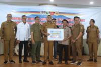 Audy Resmikan Sistem Pendakian Booking Online TWA Gunung Marapi