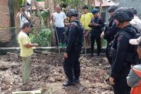 Tim Gegana Polda Sumbar Ledakan Granat Nanas