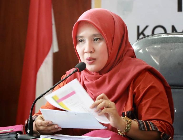 Komisioner KI Sumbar sekaligus Ketua Pelaksana Monev 2023, Tanti Endang Lestari. (Dok : Istimewa)
