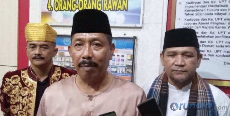 Kepala Kanwil Kemenkum HAM Sumbar Haris Sukamto terangkan rencana pembangunan Lapas atau Rutan di Mentawai di Padang, Kamis (17/8) kemarin. (Foto : Derizon)