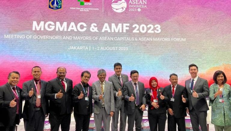 Wako Pariaman, Genius Umar bersama wali kota se ASEAN hadir dalam pertemuan MGMAC dan ASEAN Mayors Forum (AMF) 2023 di Jakarta, Selasa (1/8). (Dok : Istimewa)