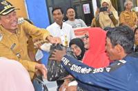 Pemko Pariaman Bantu Petani dan Peternak