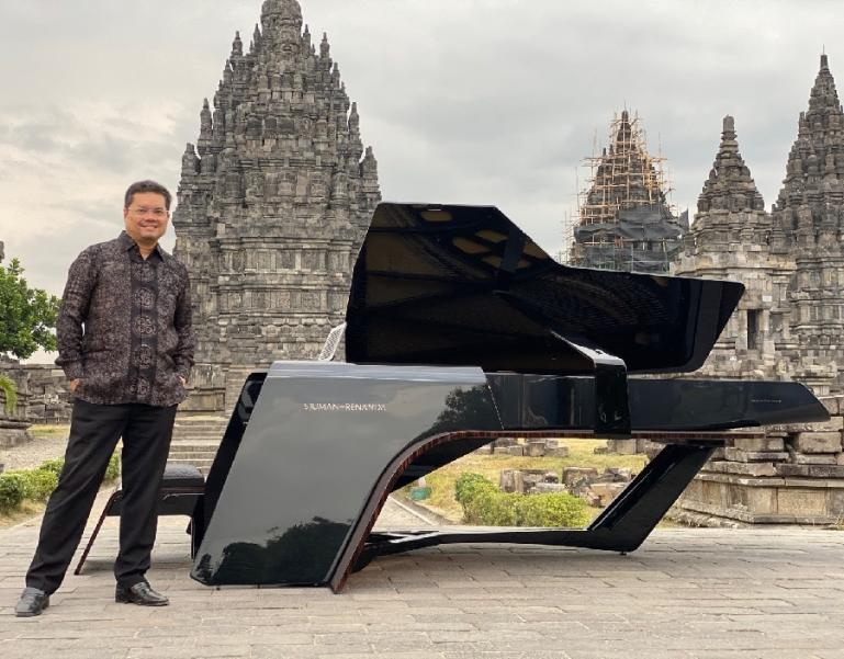 Pianis Ananda Sukarlan. (Dok : Istimewa)