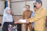 Rumah Kebakaran, Asti Efendi Dapat Bantuan dari Wako Genius