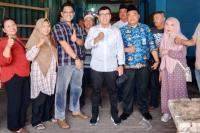 Senator Alirman Sori Kunjungi Pasar Kemis Pascapenyerangan: Tegakan Hukum bagi Pelaku Penyerangan di Pasar Kutabumi