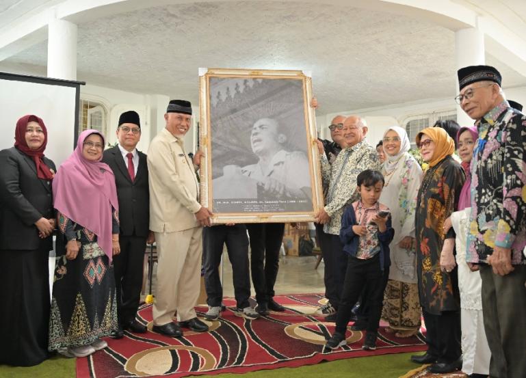 Dr M Djamil Layak Diganjar Gelar Pahlawan Nasional