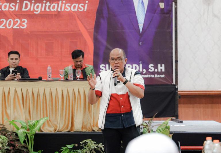 Ketua DPRD Sumbar Supardi. (cpt/*)