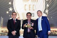 Kedua Kalinya, Dirut Bank Nagari Raih Top 100 CEO