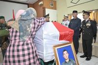 Upacara Pelepasan Jenazah Kopda Hendrianto Putra: Mahyeldi Doakan Almarhum Gugur sebagai Syahid