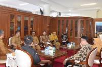 Roberia Minta Sekolah Lahirkan Inovasi Olah Barang Bekas