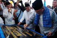 Zulhas Resmikan Masjid Al Khair di Padang