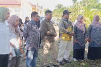 Komisioner KPU Sumbar, Jons Manedi saat hadiri pelantikan ketua dan anggota KPPS di Kota Pariaman, Kamis siang (25/1). (Dok : Istimewa)