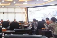 Dua DPRD Kabupaten Bersamaan Kunjungi DPRD Sumbar