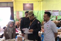 KPU Sumbar Pantau Proses Sortir dan Lipat di KPU Sijunjung