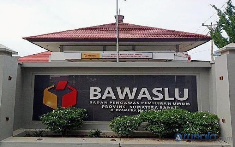 Kantor Bawaslu Sumbar. (Dok : Istimewa)