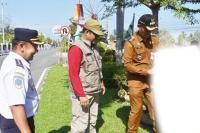 Tertibkan APK, Pemko Pariaman Turunkan Petugas Gabungan