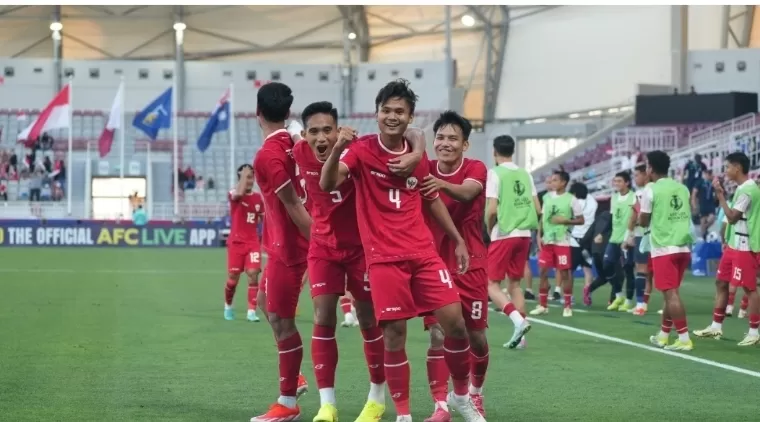 Bek Timnas Indonesia U-23 Komang Teguh rayakan golnya ke gawang Timnas Australia U-23.PSSI