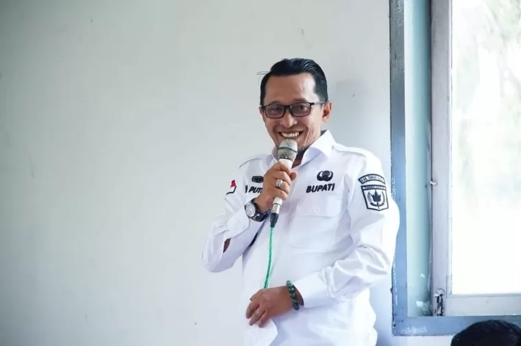 Bupati Tanahdatar Eka Putra. Prokopim Tanah Datar