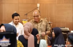 Hargai Karya Seni, Ketua DPRD Sumbar Santuni Puluhan Seniman