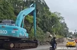 Jalan di Lubuk Hantu Aia Angek Kembali Normal