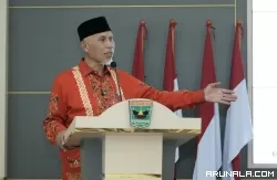 Mahyeldi Tegaskan Dirinya Tak Anti Kritik