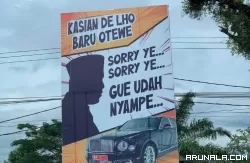 PKS Bantah Pasang Baliho Siluet 'Baru Otewe' di Salah Satu Jalan di Padang