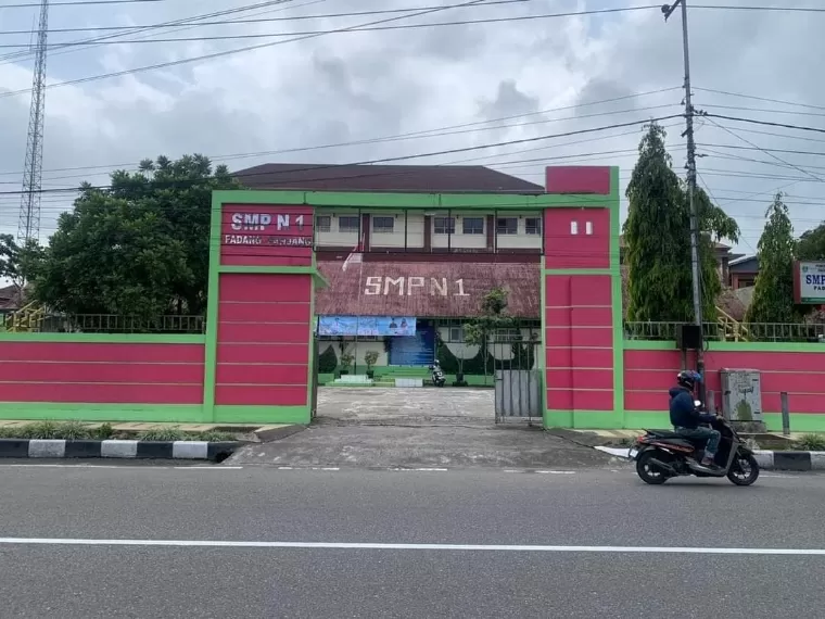 SMPN 1 Kota Padangpanjang. Humas Pemko Padangpanjang