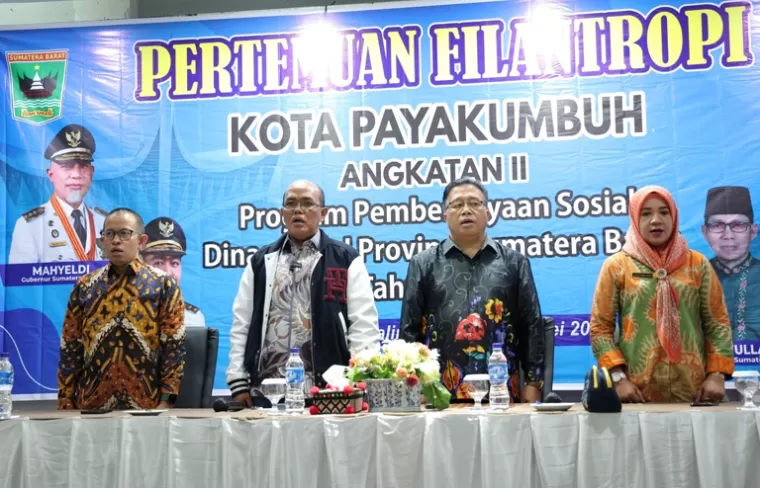 Ketua DPRD Sumbar, Supardi saat menjadi narasumber acara Pertemuan Filantropi Angkatan II Kota Payakumbuh di Bukittinggi beberapa waktu lalu. (dok : humas dprd sumbar)