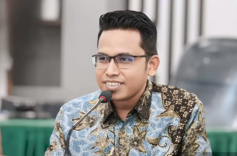 Komisioner Komisi Informasi Sumbar, Idham Fadhli. (Dok : Istimewa)