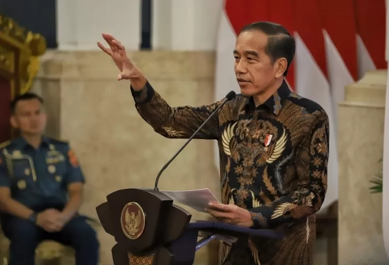 Presiden RI Joko Widodo saat memberikan arahan dalam SPBE Summit 2024 dan Peluncuran GovTech Indonesia di Istana Negara, Jakarta, Senin (27/5/2024). Humas KemenPAN RB