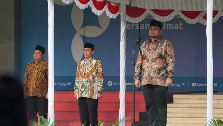 Menag memimpin Apel Hari Pendidikan Nasional di Kantor Kemenag Jalan Lapangan Banteng Barat No.3-4, Jakarta, Kamis (2/5/2024). Humas Pendis