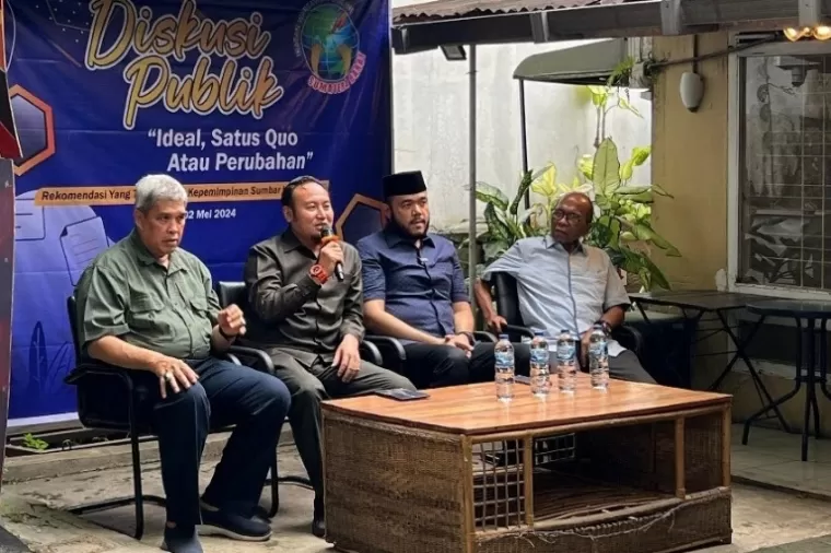 Sekretaris DPW PKS Sumbar Rahmat Saleh saat diskusi publik yang diadakan IWO Sumbar di Padang, Kamis (2/5/2024) kemarin. (Dok : Istimewa)