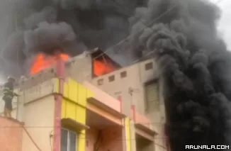 Belasan Toko Terbakar di Padang, Satu Orang Luka Bakar