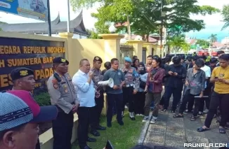 Diduga Unggah Berita Hoax, Besok Tiga Orang Dipanggil Polresta Padang